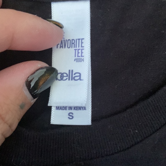 Exploding hearts tee - Picture 2 of 2